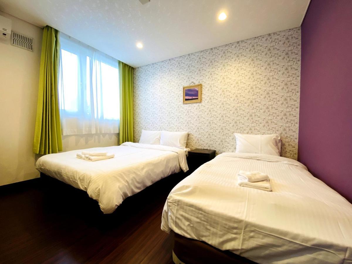 petit hotel MELON Nakafurano Extérieur photo