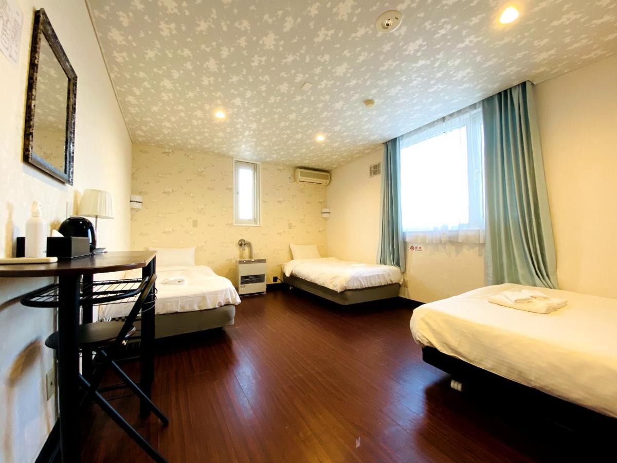 petit hotel MELON Nakafurano Extérieur photo