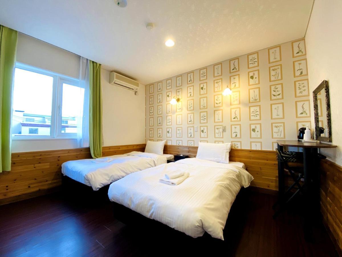 petit hotel MELON Nakafurano Extérieur photo