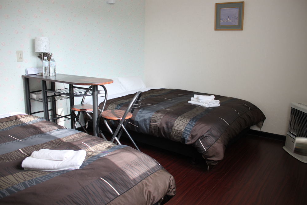 petit hotel MELON Nakafurano Extérieur photo