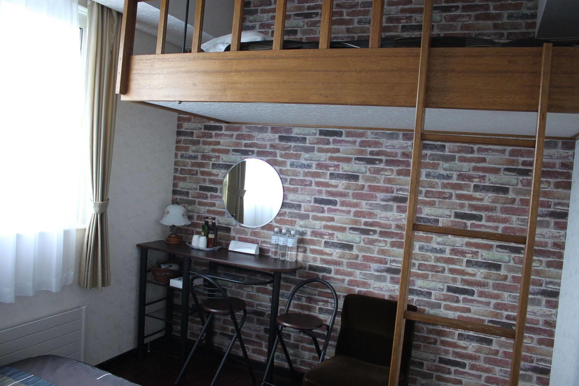 petit hotel MELON Nakafurano Extérieur photo