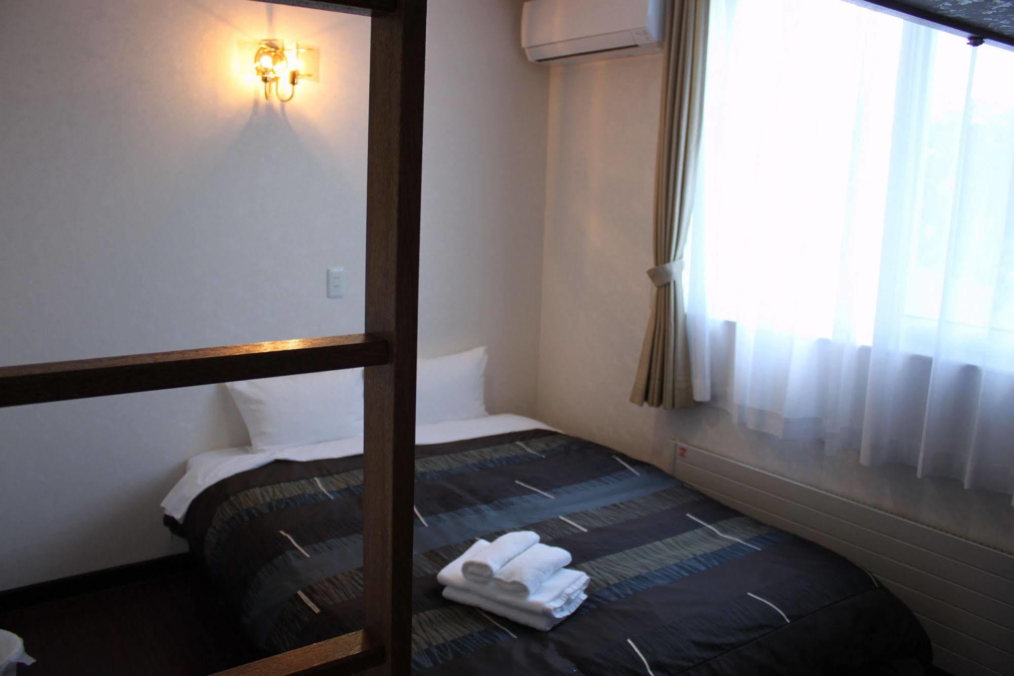 petit hotel MELON Nakafurano Extérieur photo